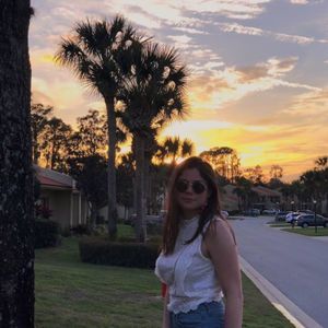 Meet your Posher, Veronica